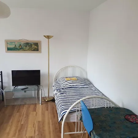Messe-wohnung *